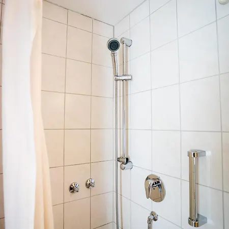 Ap Mannheim Am Kapellenberg 3*