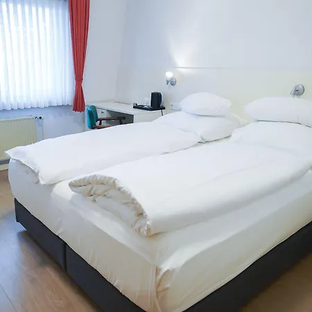 Ap Mannheim Am Kapellenberg 3* Фирнхайм