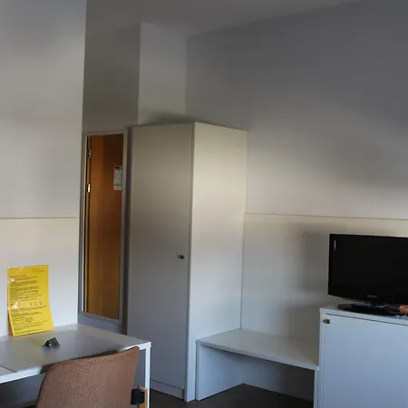 Отель Ap Mannheim Am Kapellenberg Фирнхайм